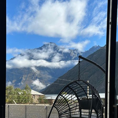Villa Alpine Escape Kazbegi Extérieur photo
